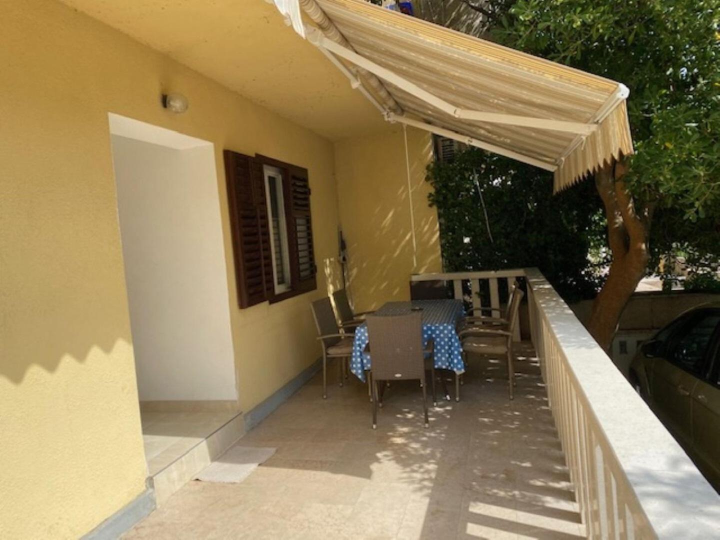 Apartment Toni Baska Voda Luaran gambar
