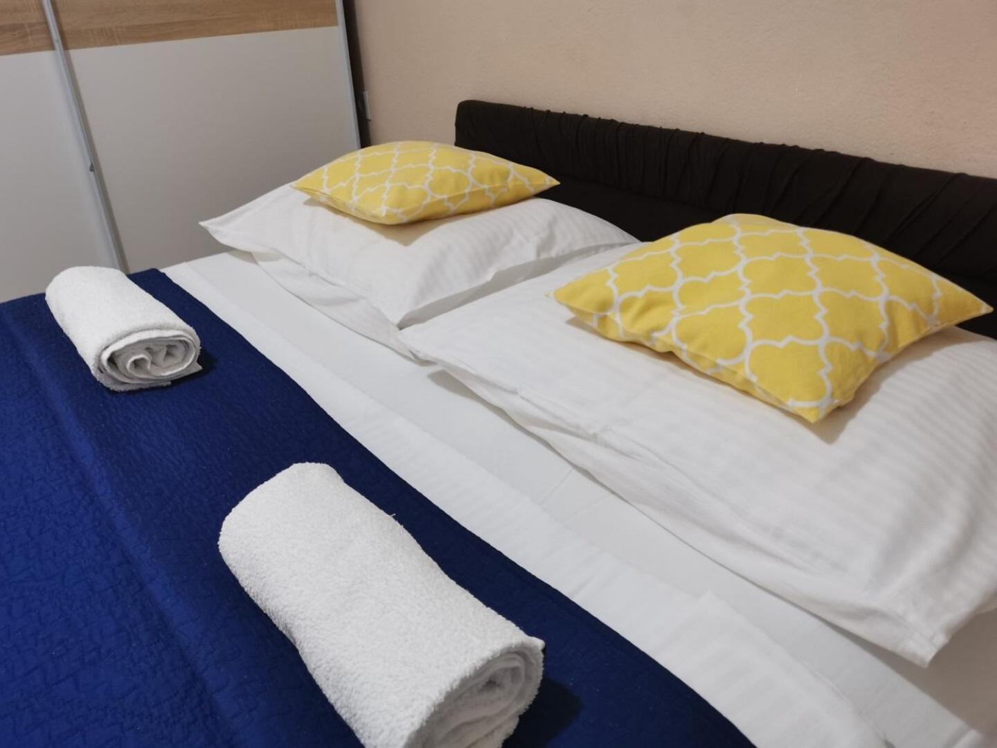 Apartment Toni Baska Voda Luaran gambar